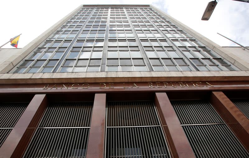 FOTO DE ARCHIVO. Fachada de la sede principal del Banco Central de Colombia, en Bogotá.