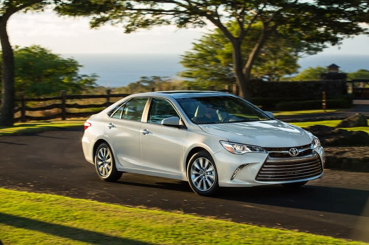 2016 Toyota Camry XLE photo