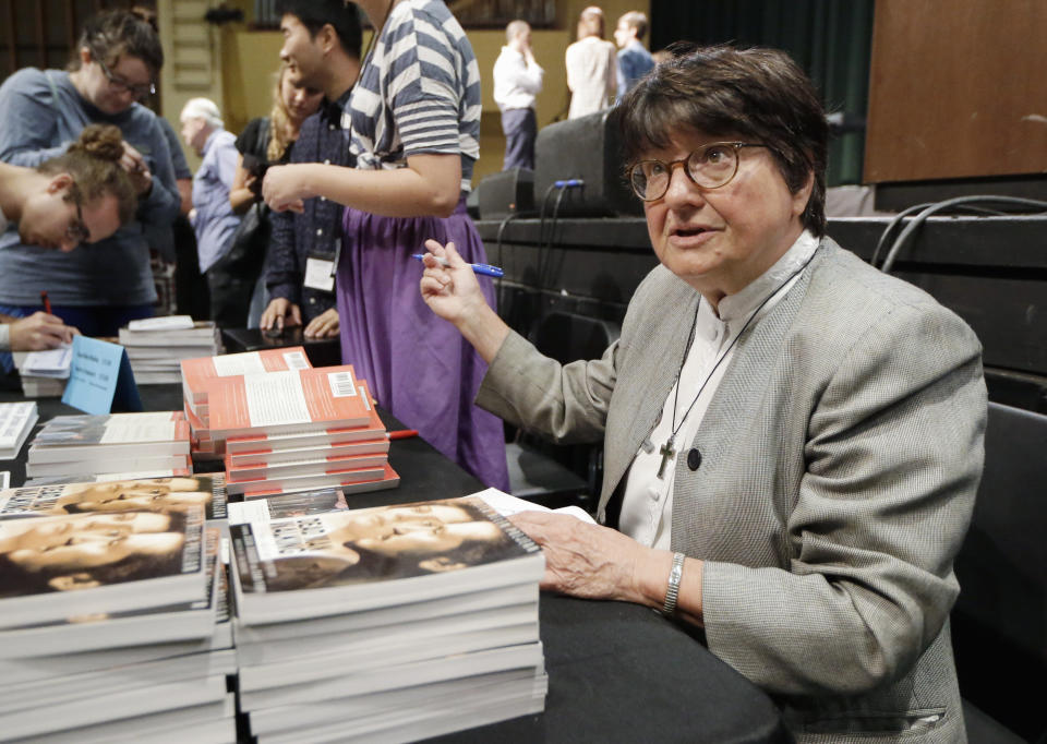 FILE - Sister Helen Prejean, famous for the book "Dead Man Walking" about her work with death-row inmates, greets students and signs books after speaking at Belmont University on Sept. 23, 2015, in Nashville, Tenn. Prominent death penalty opponent Prejean on Wednesday, May 4, 2023, joined others to call on Oklahoma Gov. Kevin Stitt to grant death row inmate Richard Glossip a 60-reprieve from his scheduled execution. (AP Photo/Mark Humphrey, File)