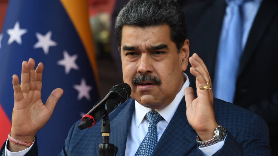 Oposición venezolana pide al gobierno de Maduro a reanudar diálogo en México