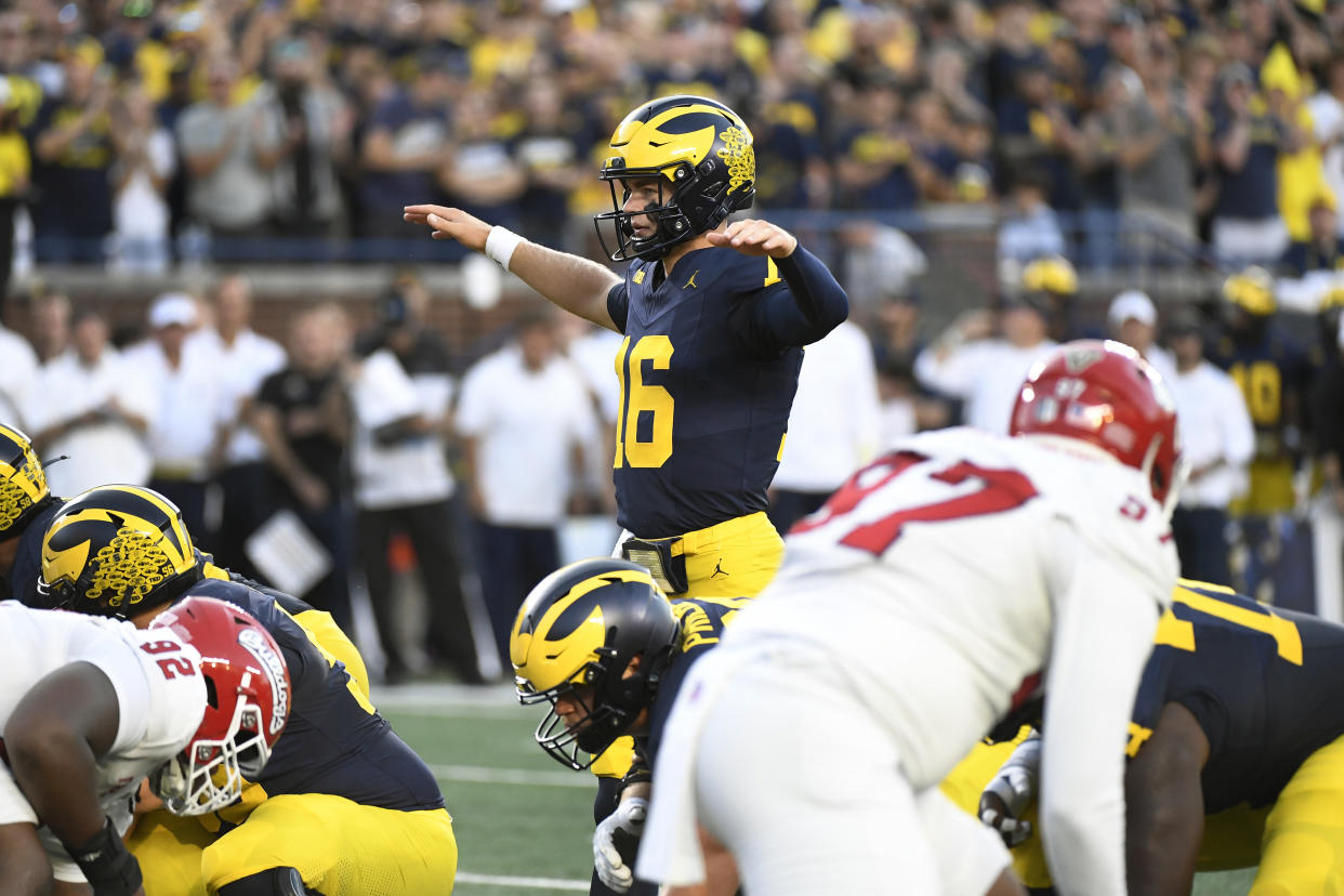 Big Ten goes 171 with new coaches, QBs in Week 1's full nonconference