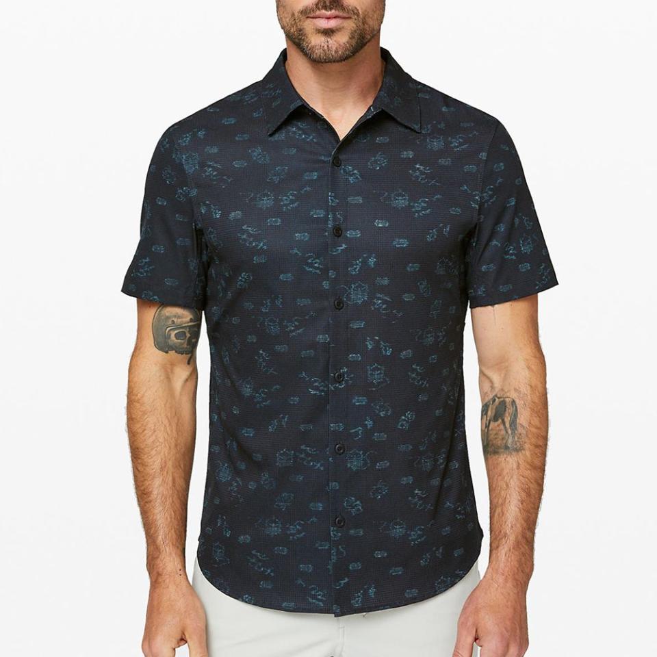 7) Airing Easy Short Sleeve Buttondown