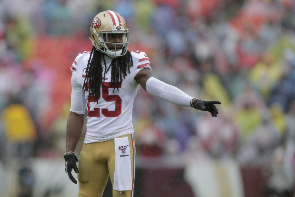 San Francisco 49ers cornerback Richard Sherman is helping a group of Compton six-year-olds reach the national championship after they pulled off yet another undefeated season. 