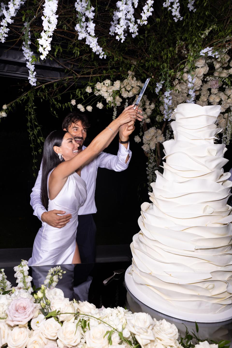 Giorgia Gabriele Wore a Custom Off-White Wedding Dress With a 26-Foot Train to Her Ceremony on Lake Como