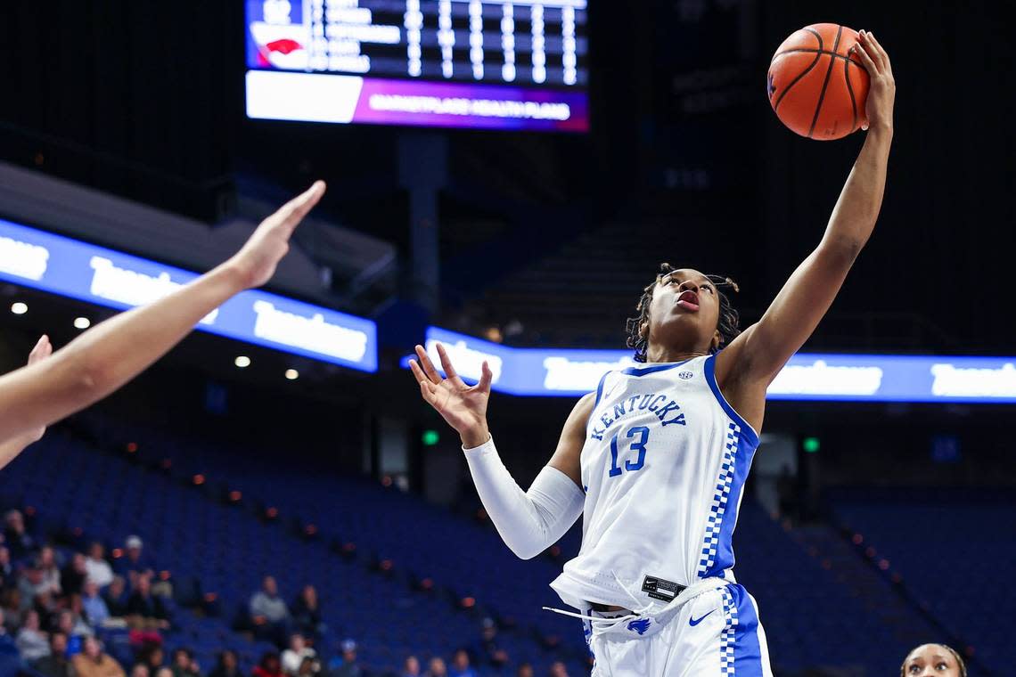 Ajae Petty, Kentucky’s leading scorer and rebounder this season, entered the transfer portal immediately after Kyra Elzy’s firing. She has not yet announced a new destination. Silas Walker/swalker@herald-leader.com