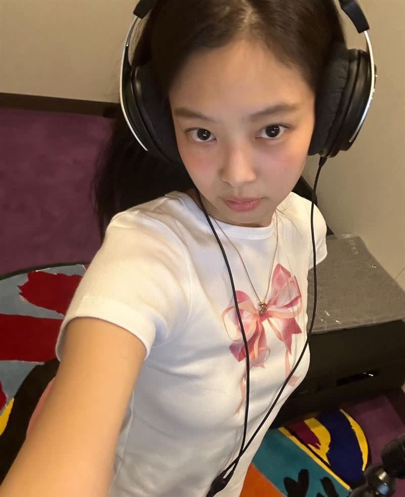 Jennie私底下的感情狀況備受外界關注。（圖／翻攝自Jennie IG）