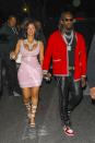 <p>La cantante<strong> Cardi B</strong> de la mano de su pareja, el rapero <strong>Offset</strong>, llegando a un concierto de <strong>Drake</strong> en West Hollywood.</p>