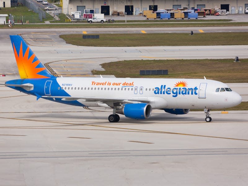 allegiant air