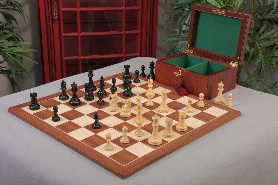  best chess set, house of staunton chess set