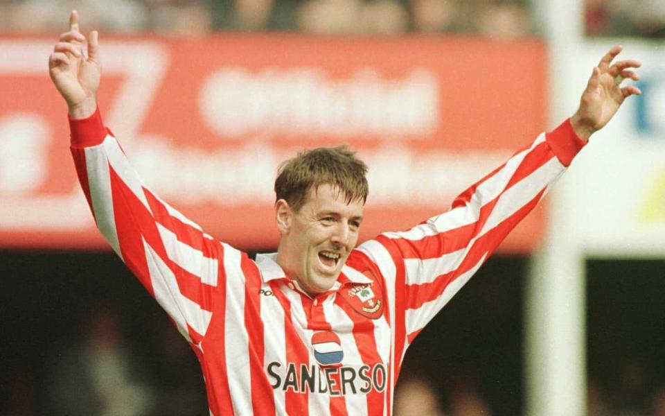 Matt Le Tissier, Wayne Shaw and other past examples of football betting scandals