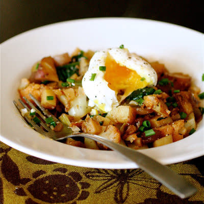 <strong>Get the <a href="http://www.thecurvycarrot.com/2012/09/30/cajun-cauliflower-hash-with-soft-boiled-eggs/">Cajun Cauliflower Hash with Soft Boiled Eggs Recipe</a> by The Curvy Carrot</strong>