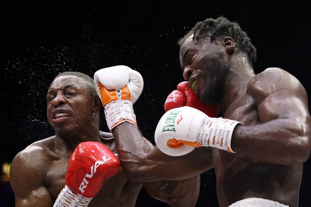 Buatsi (right) during his decision win over Dan Azeez (Getty)