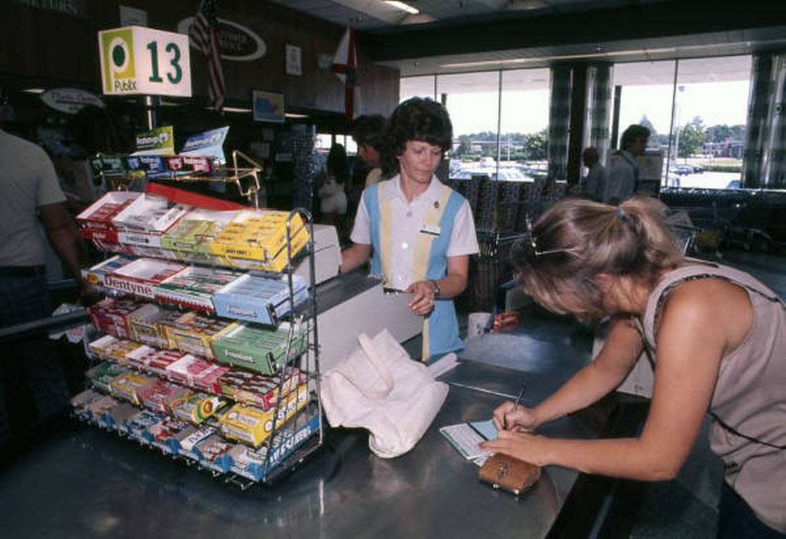 A Tallahassee Publix in the 1970s or ’80s. State Archives of Florida, Florida Memory