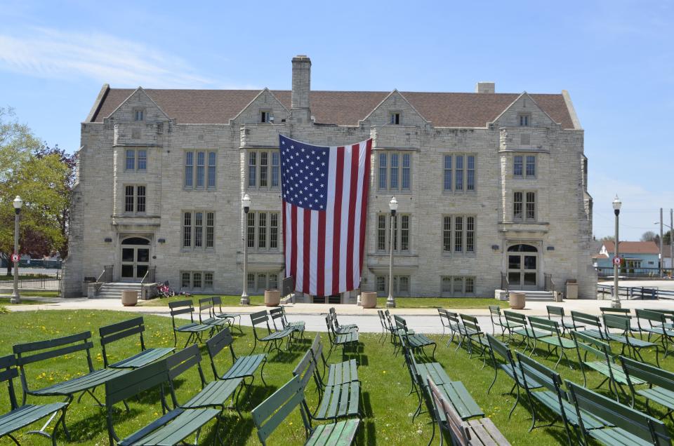 Area residents paid tribute to fallen soldiers Monday on Memorial Day in Two Rivers.