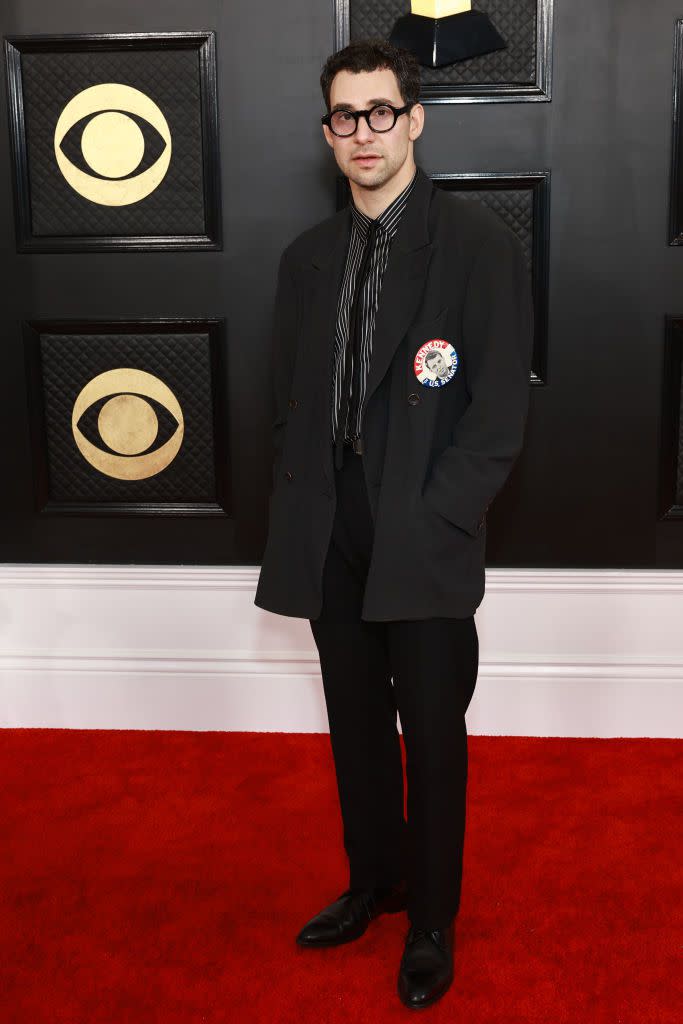 LOS ANGELES, CALIFORNIA - FEBRUARY 05: Jack Antonoff attends the 65th GRAMMY Awards on February 05, 2023 in Los Angeles, California. (Photo by Matt Winkelmeyer/Getty Images for The Recording Academy)