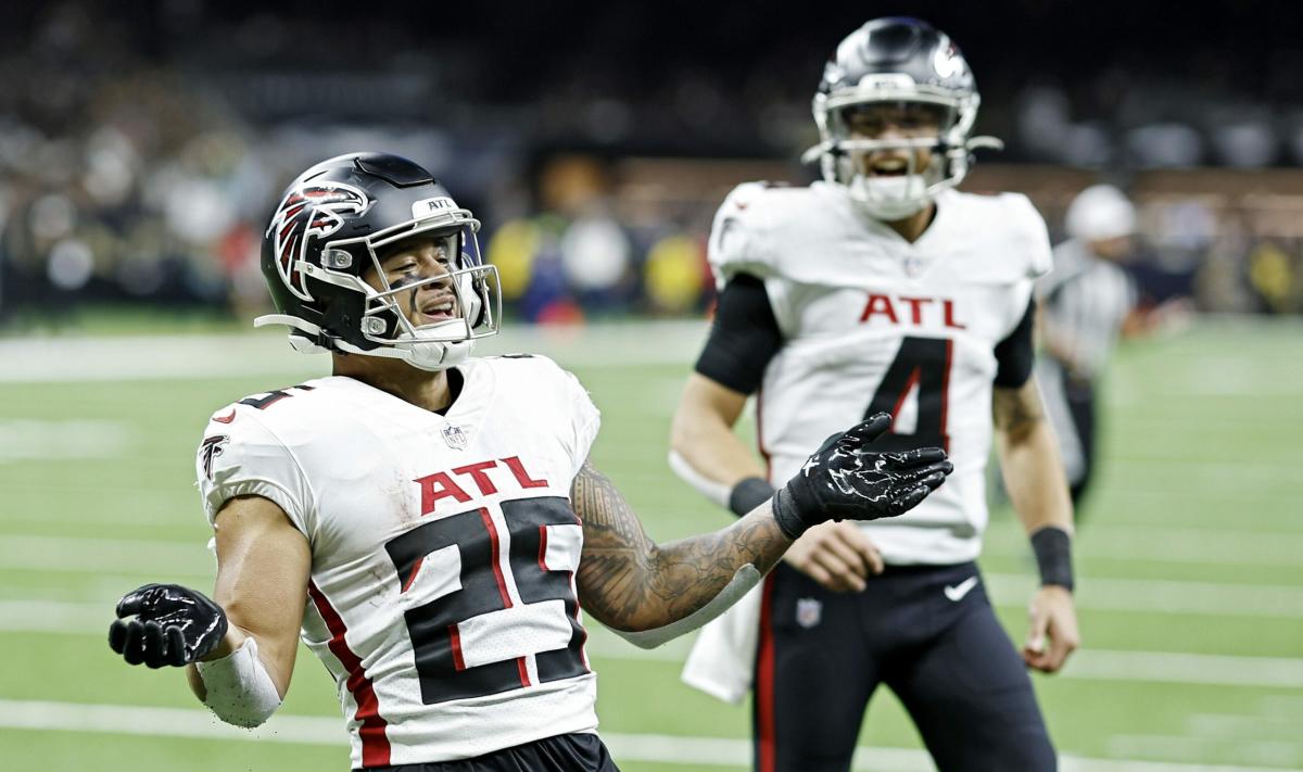 Arizona Cardinals vs. Atlanta Falcons predictions for NFL Week 17 game