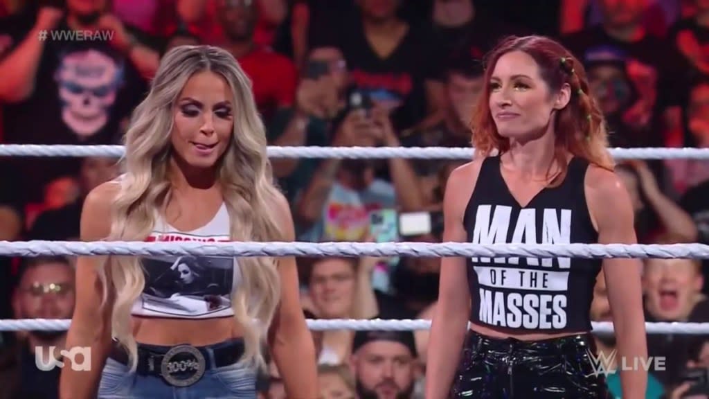 Becky Lynch Trish Stratus WWE RAW