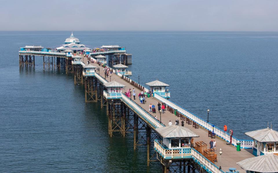 Llandudno pier: slightly tucked away to stand out