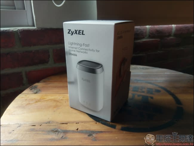 Zyxel LTE4506 家用熱點分享器：透過一片 SIM 卡幫小家庭充滿無線網路的小幫手