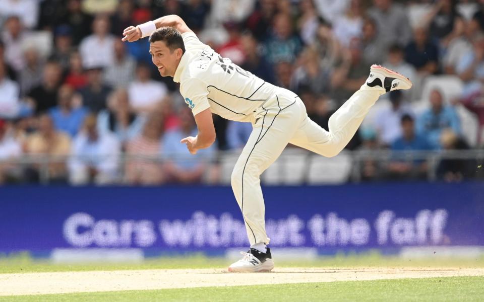 Trent Boult of New Zealand bowls during day three of the Third LV= Insurance Test match between England and New Zealand at Headingley on June 25, 2022 in Leeds, England - Getty Images Europe 