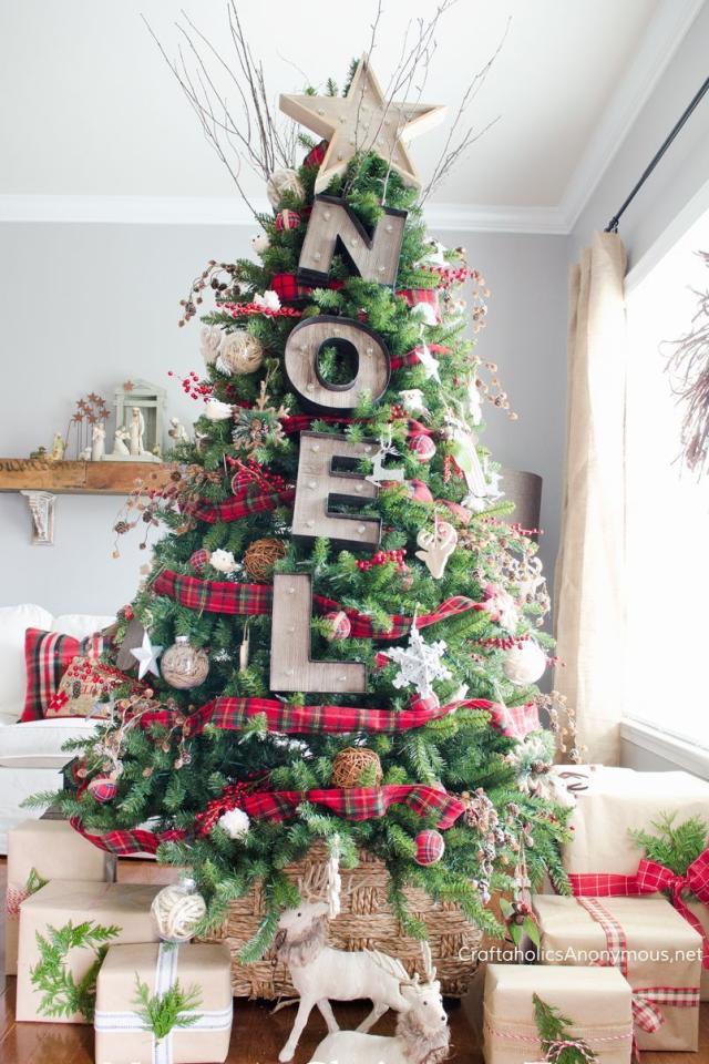 32 Awesome Items to Complete Your Rustic Christmas Aesthetic