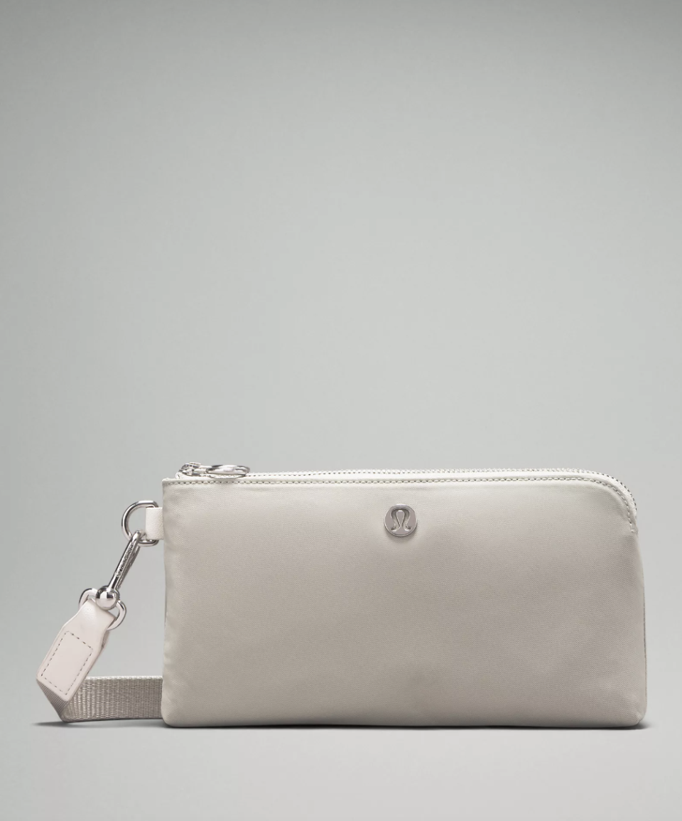 Curved Wristlet (Photo via Lululemon)