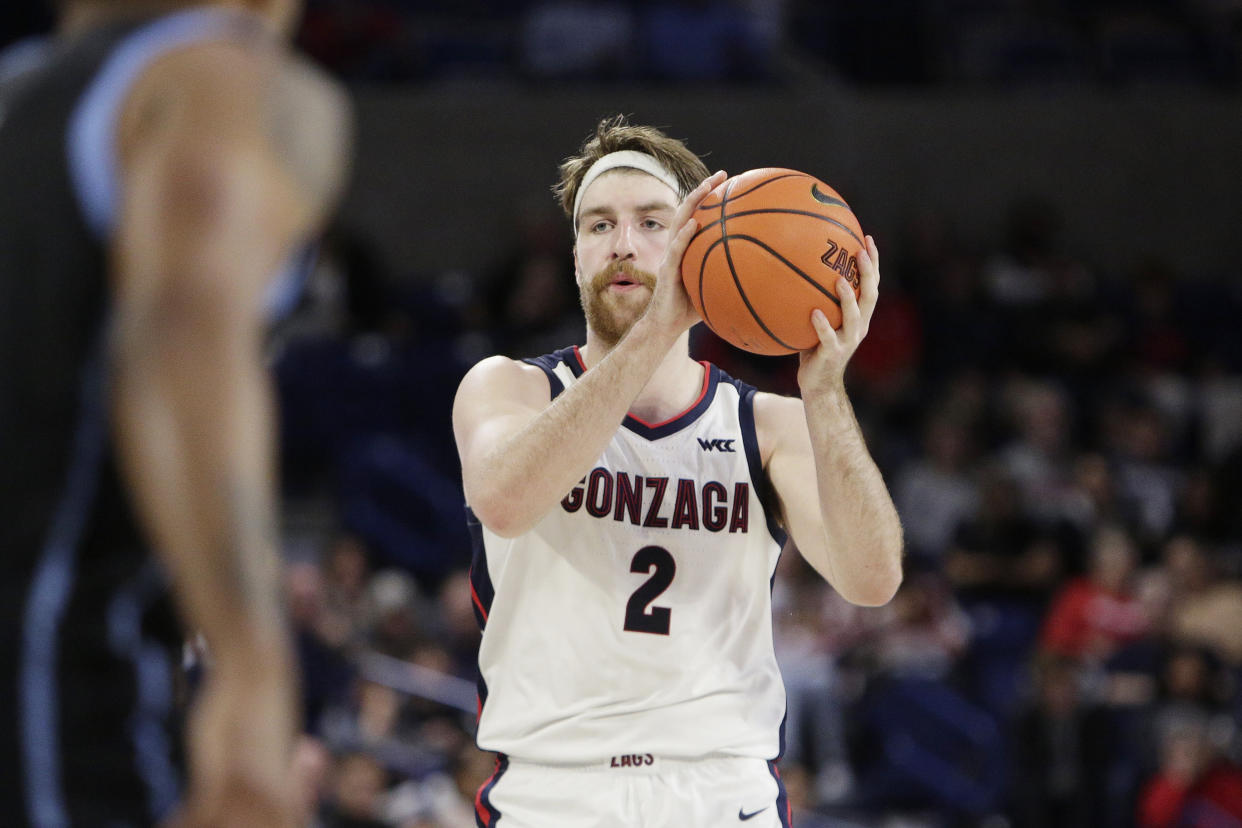Gonzaga forward Drew Timme returns for another season with the Bulldogs. (AP Photo/Young Kwak)