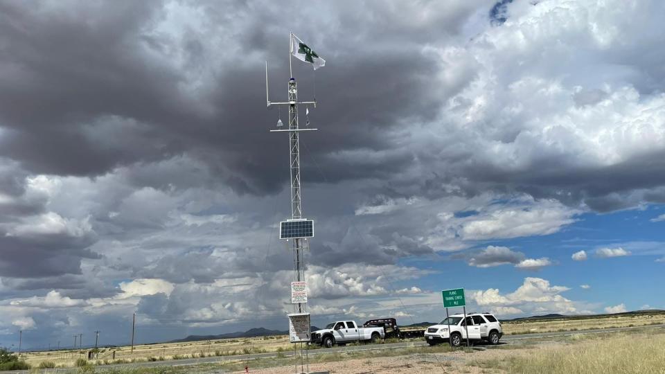 U.S. Border Patrol officials have placed rescue beacons throughout West Texas and New Mexico to aid migrants in need due to harsh desert conditions.