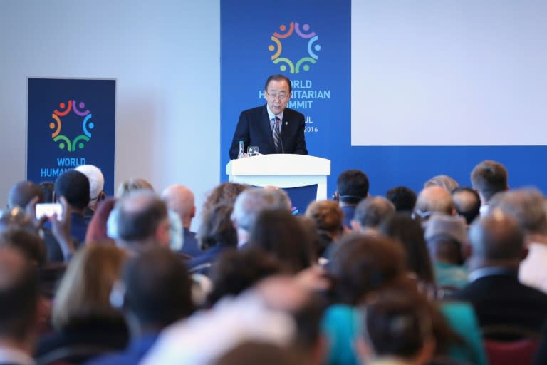 Secretary General of the United Nations Ban Ki-moon (C) speaks during a side event on May 24, 2016 during the World Humanitarian Summit in Istanbul