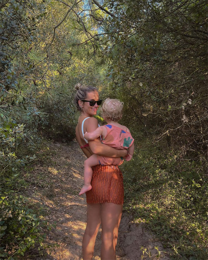 María Pombo con su hijo Martín