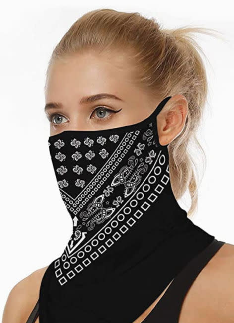 bandana neck gaiter