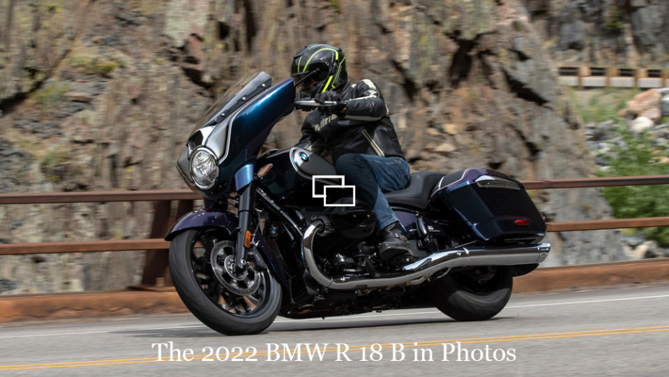 Test-riding the 2022 BMW R 18 B.