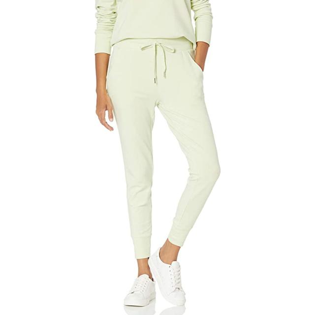Travel Style Just Got an Upgrade With This Shopper-Favorite Sweatsuit From