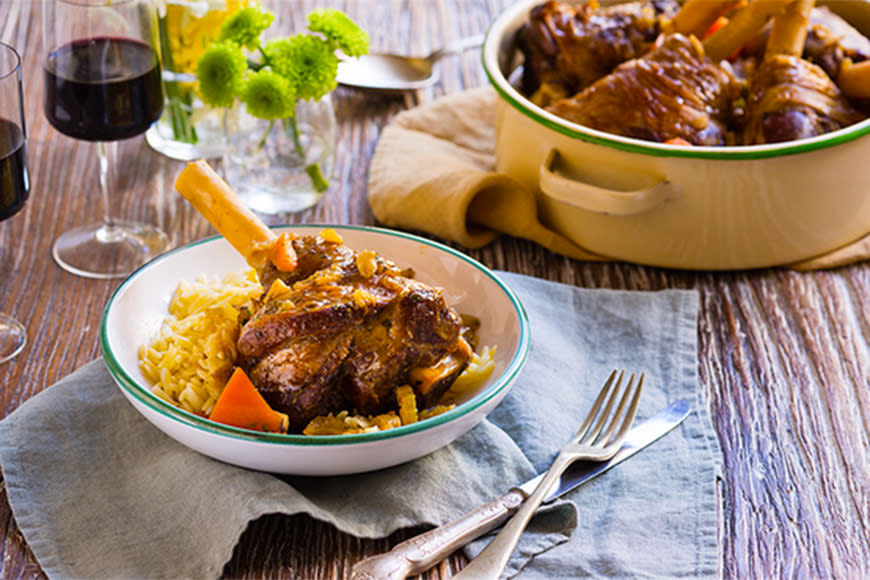 Lamb Shanks Braised With Beer, Honey And Bay Leaves