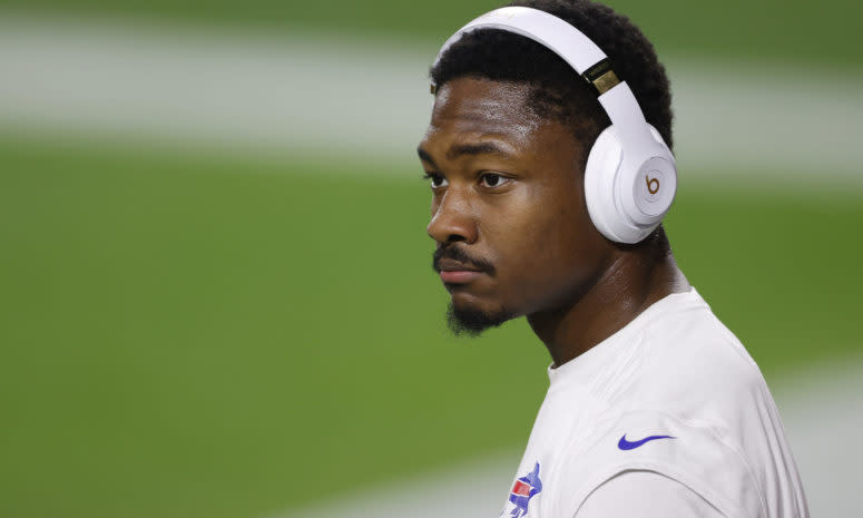 Bills Bills WR Stefon Diggs warms up before a game.