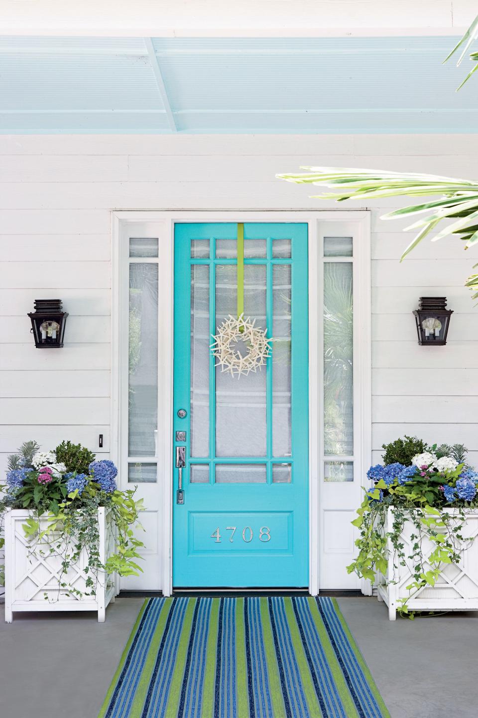 Create a Colorful Welcome