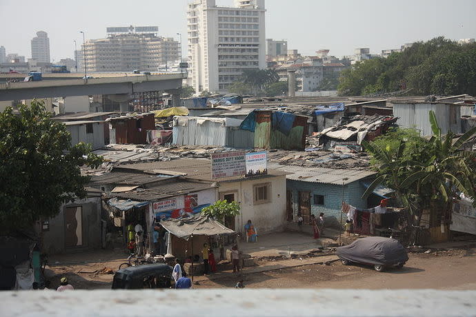 疫情預估將新增一億左右的極端貧窮人口。（Photo From Wikimedia Commons, the free media repository）