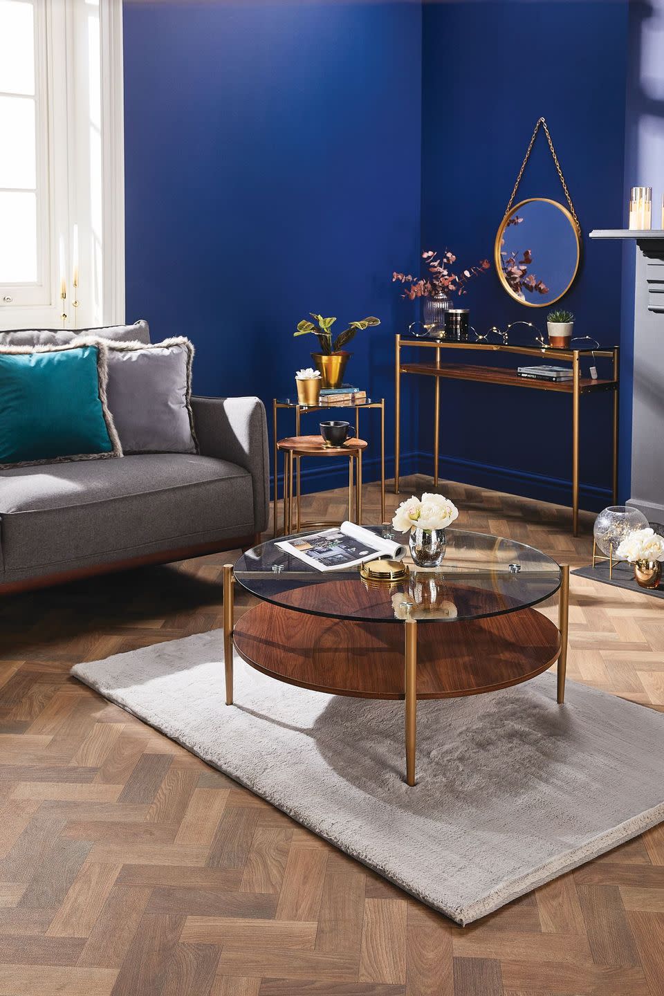 <p>Whether you stack it with stylish books or place a vase of fresh flowers on top, this large coffee table is a brilliant living room update this winter.</p>