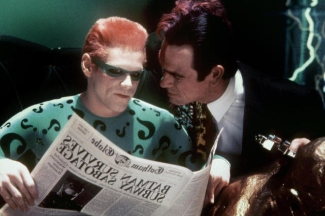 Tommy Lee Jones Served His 'Batman Forever' Costar Jim Carrey One of the  Greatest Insults Ever