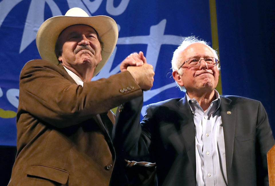 Democratic U.S. House&nbsp;candidate Rob Quist with Sen. Bernie Sanders (I-Vt.) greet supporters at a campaign rally May 20 in Butte, Montana. (Photo: Justin Sullivan via Getty Images)