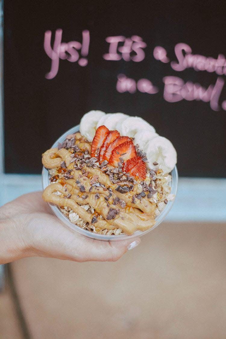 Sandy Bottom Bowls will have a food truck at Akron Honey Market Day Sunday in Akron.