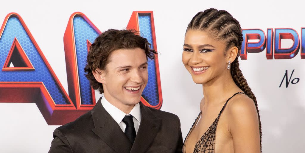 zendaya posts sweet message of support for tom