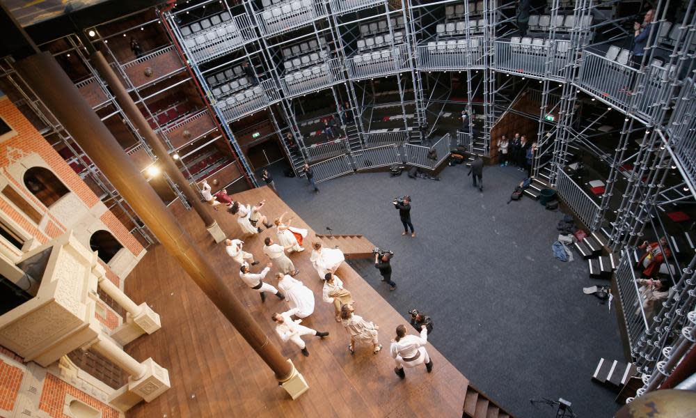 The Pop-up Globe is the world’s first full-scale temporary working replica of London’s famous theatre. 