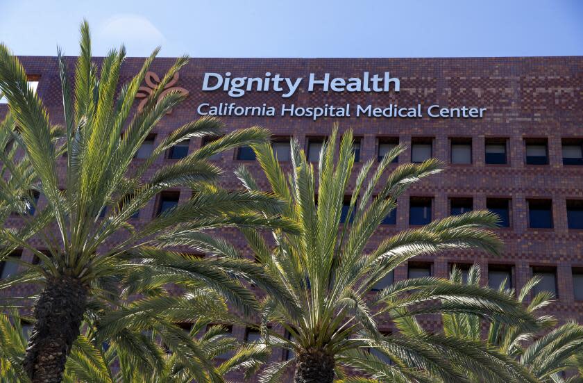 LOS ANGELES, CA-JULY 12, 2023: A state investigation is taking place into lapses in patient care at California Hospital Medical Center on Grand Ave. in Los Angeles. (Mel Melcon / Los Angeles Times)