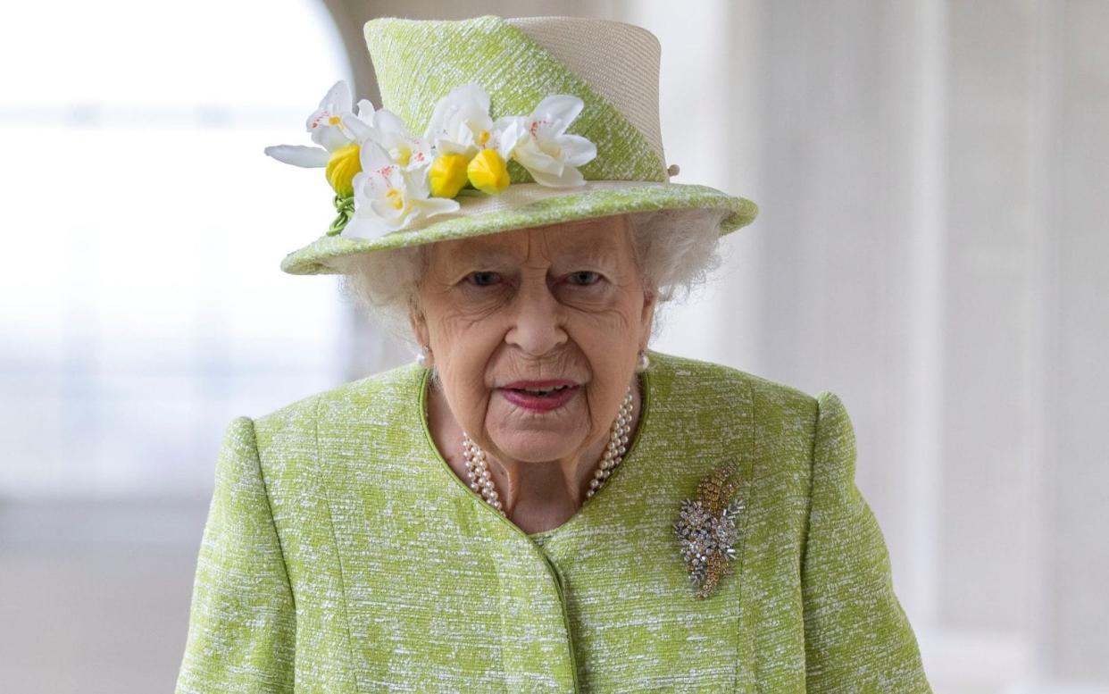 The Queen will be driven to the chapel in a State Bentley alongside a lady-in-waiting - Steve Reigate/Pool via Reuters