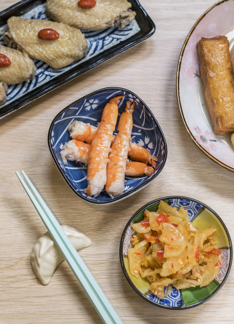 黃埔美食︱黃埔小巷手工餃子店 無味精雞湯拌餃 招牌鮮蝦帶子餃+糖不甩麻糬餃子