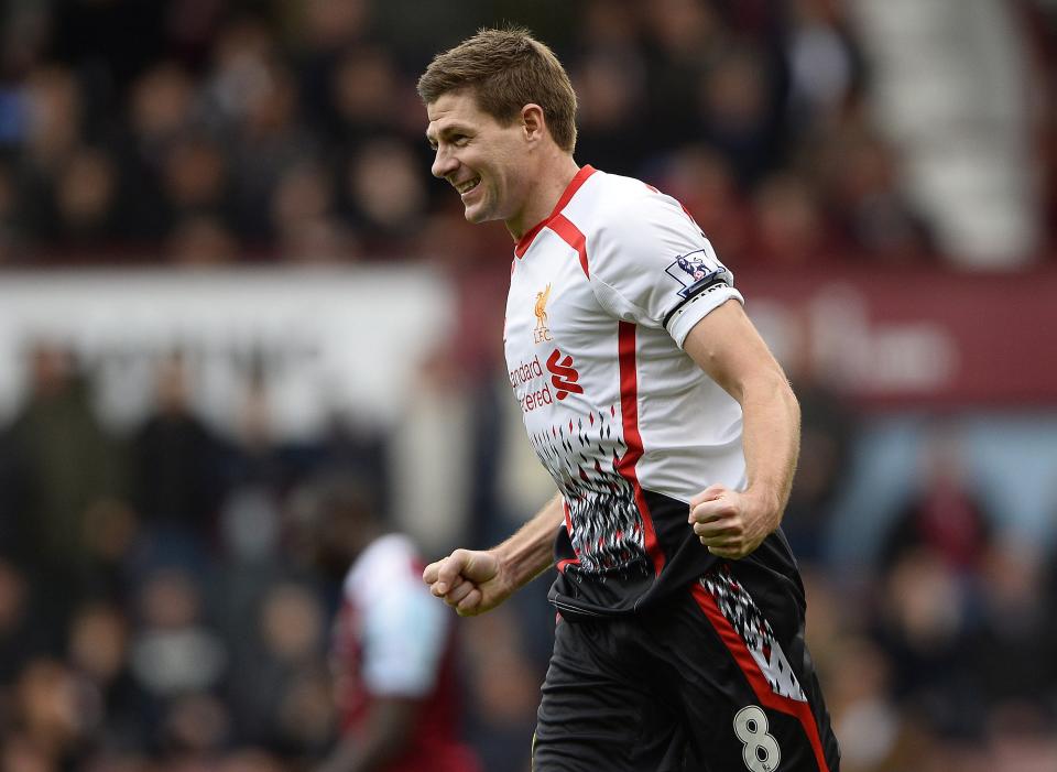 Liverpool's Steven Gerrard celebrates scoring a penalty during their English Premier League soccer match against West Ham United at Upton Park in London April 6, 2014. REUTERS/Dylan Martinez (BRITAIN - Tags: SPORT SOCCER) FOR EDITORIAL USE ONLY. NOT FOR SALE FOR MARKETING OR ADVERTISING CAMPAIGNS. NO USE WITH UNAUTHORIZED AUDIO, VIDEO, DATA, FIXTURE LISTS, CLUB/LEAGUE LOGOS OR "LIVE" SERVICES. ONLINE IN-MATCH USE LIMITED TO 45 IMAGES, NO VIDEO EMULATION. NO USE IN BETTING, GAMES OR SINGLE CLUB/LEAGUE/PLAYER PUBLICATIONS