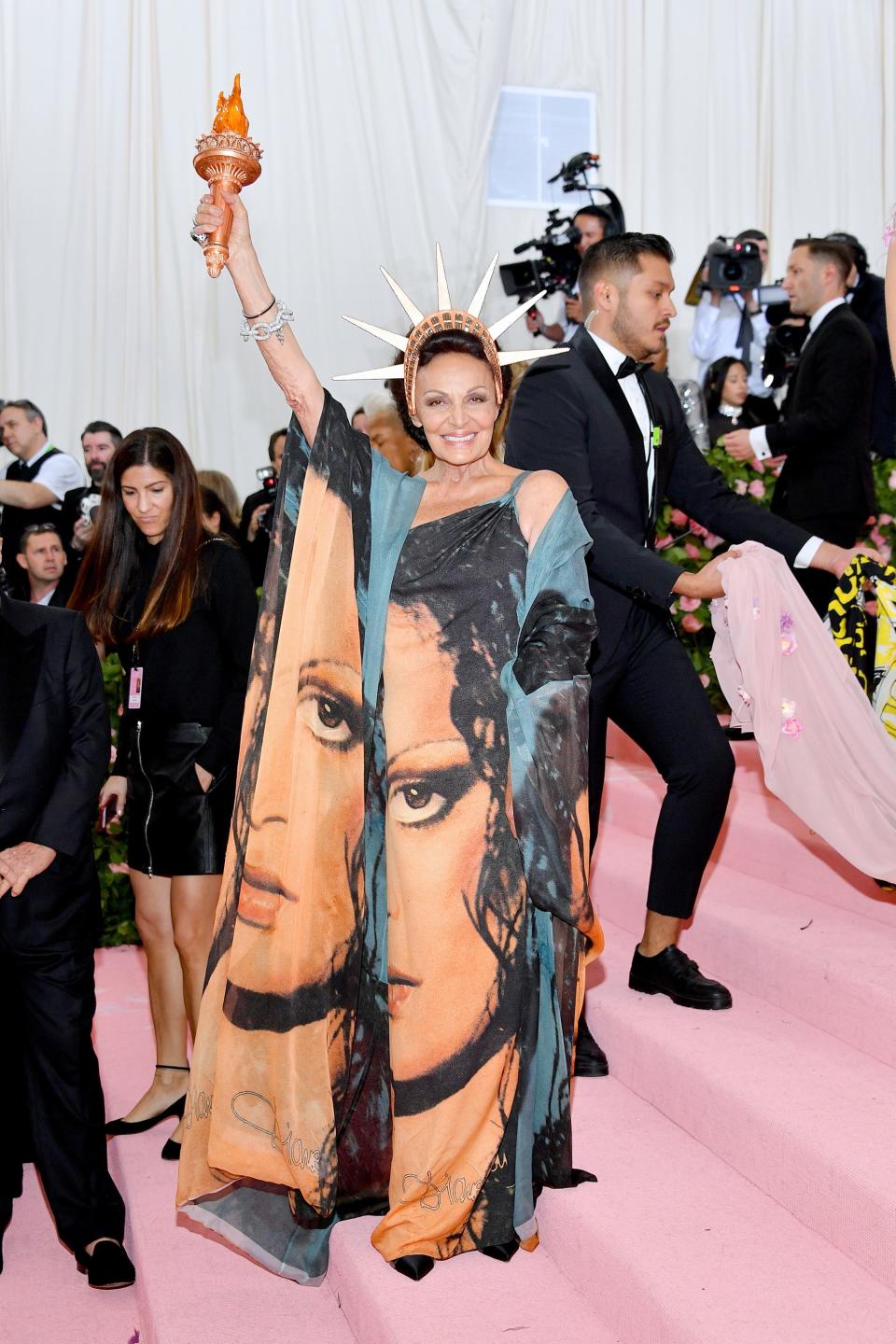 Diane von Furstenberg plays Lady Liberty at the 2019 Met Gala