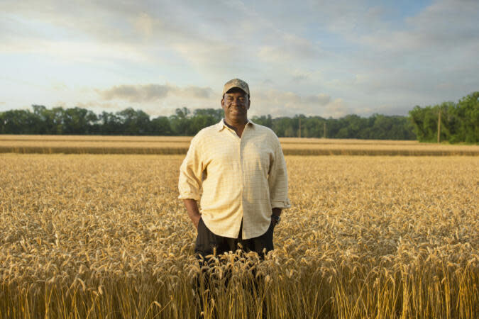 Black Farmer Fulfills Lifelong Dream By Becoming Owner Of 20-Acre Farm In Upstate New York | Photo: Ariel Skelley via Getty Images