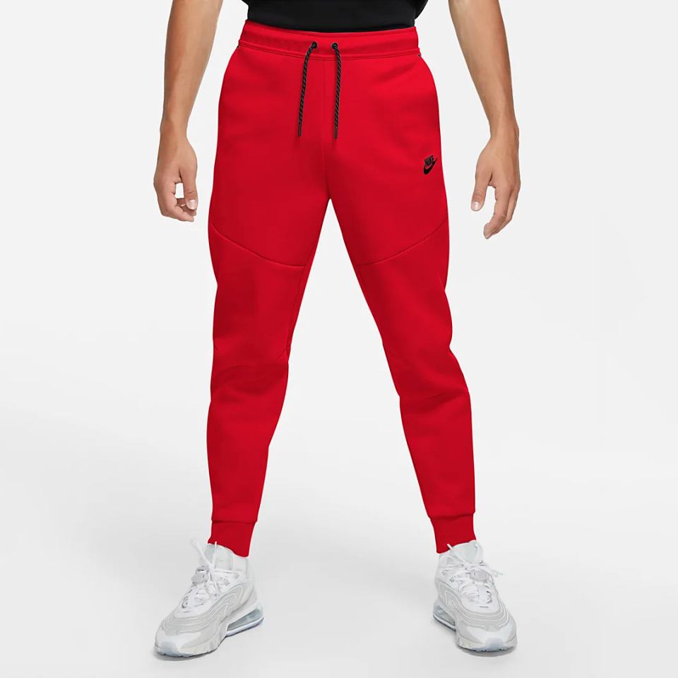 <p><strong>Nike</strong></p><p>nike.com</p><p><strong>$88.00</strong></p><p><a href="https://go.redirectingat.com?id=74968X1596630&url=https%3A%2F%2Fwww.nike.com%2Ft%2Fsportswear-tech-fleece-mens-joggers-4x29ft&sref=https%3A%2F%2Fwww.menshealth.com%2Fstyle%2Fg40038565%2Fnike-50th-anniversary-sale-2022%2F" rel="nofollow noopener" target="_blank" data-ylk="slk:Shop Now" class="link ">Shop Now</a></p><p><del><strong>$110</strong></del></p>